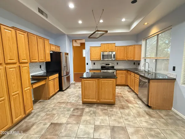 $3,995 | 9786 South La Rosa Drive, Tempe, AZ 85284