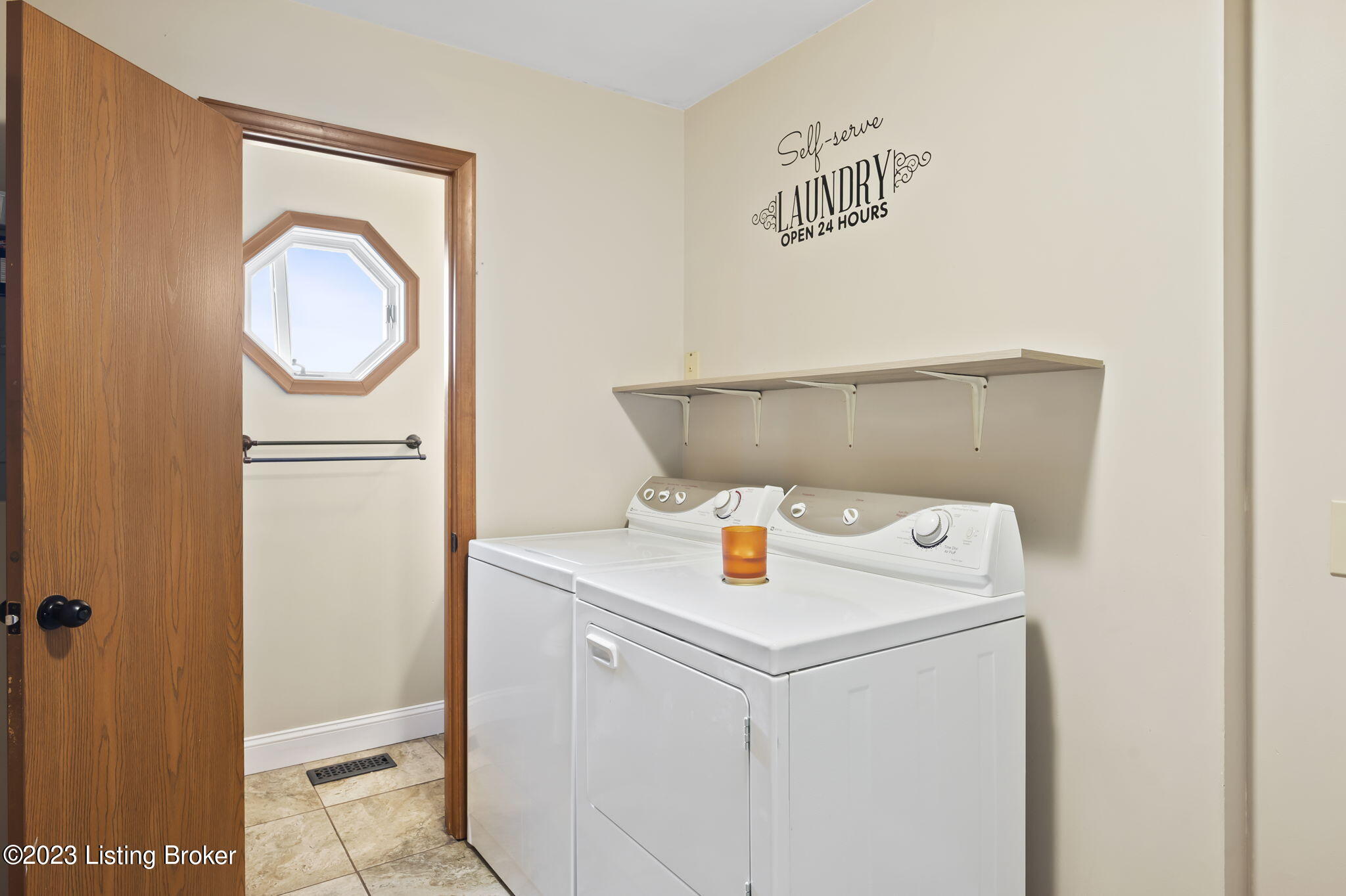 305 Culls Ridge Road Bedford, KY 40006 - Photo 12 of 33 Laundry/ Mudroom Room