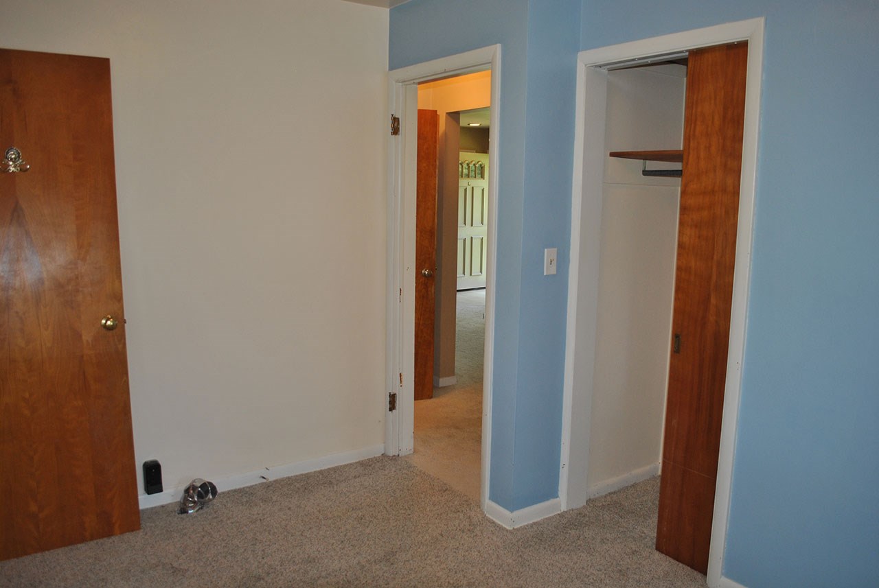 1045 Spade Drive Rochester, IN 46975 - Photo 18 of 32