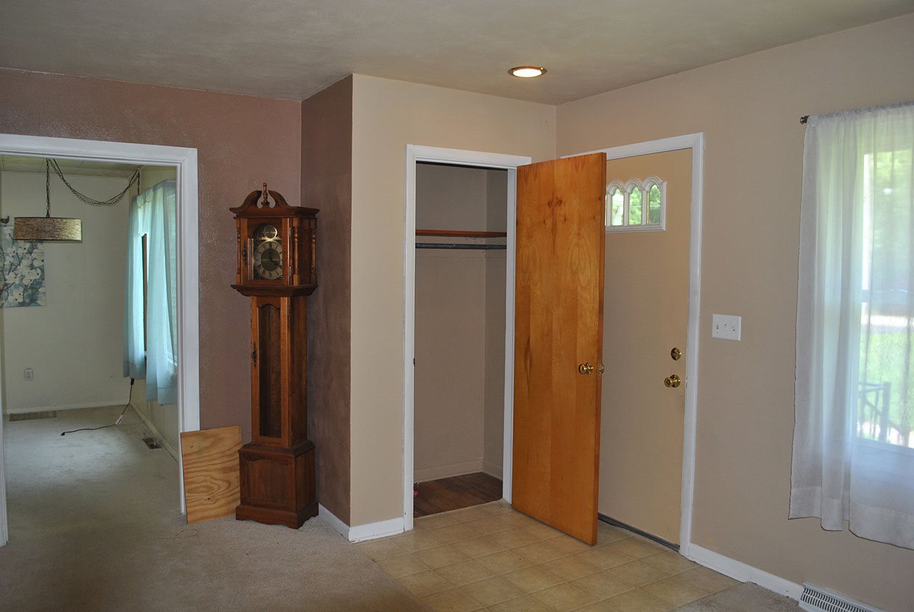 1045 Spade Drive Rochester, IN 46975 - Photo 9 of 32