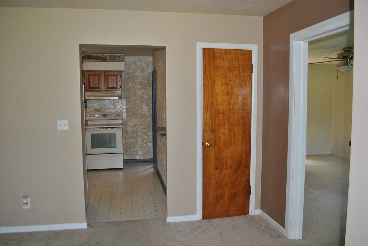 1045 Spade Drive Rochester, IN 46975 - Photo 10 of 32