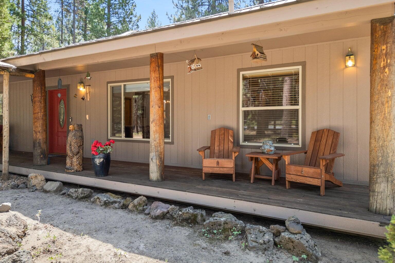 17149 Norwalk Road Bend, OR 97707 - Photo 3 of 32