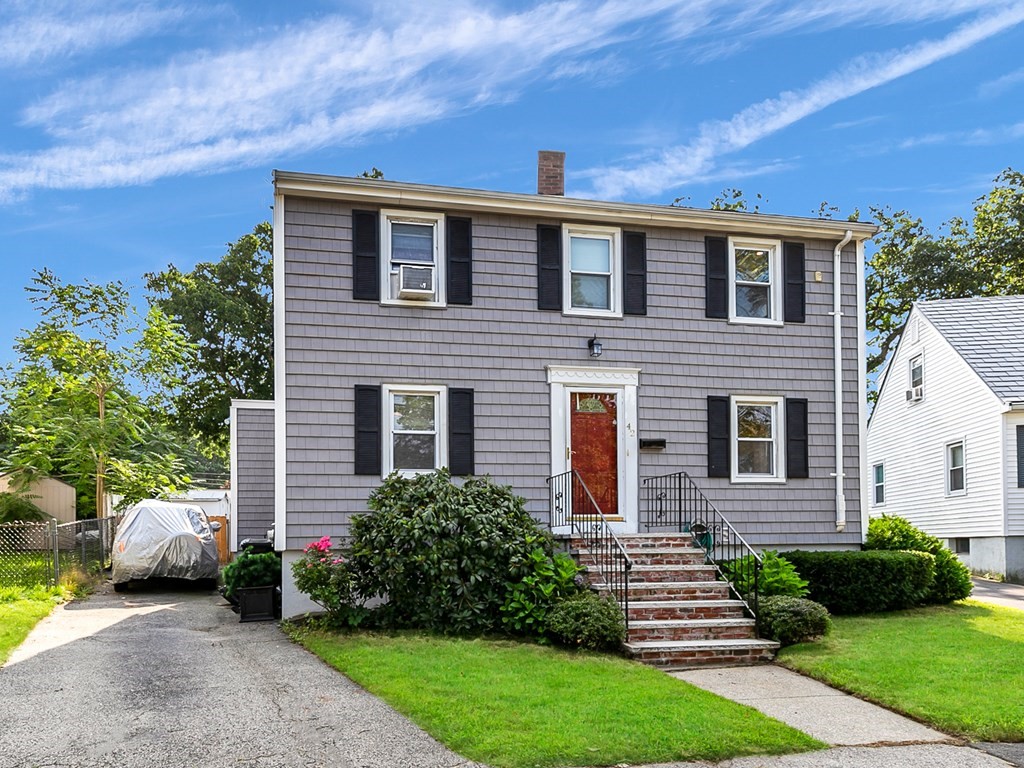 42 Westmoor Road Boston, MA 02132 - Photo 2 of 31 Gallery Image 2