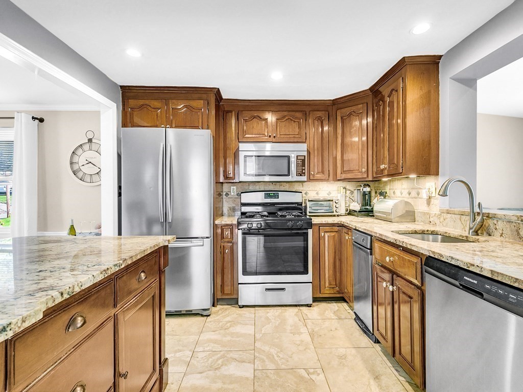 42 Westmoor Road Boston, MA 02132 - Photo 10 of 31 Gallery Image 10
