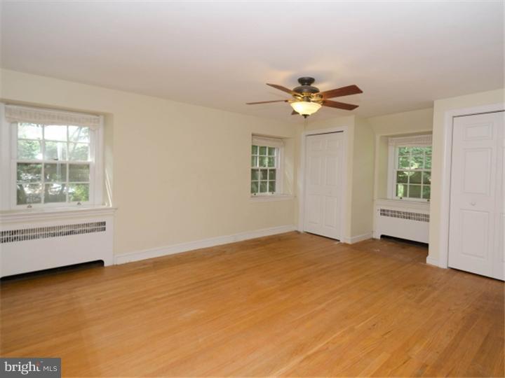 114 Forest Road Springfield, PA 19064 - Photo 12 of 23 Bedroom - Main