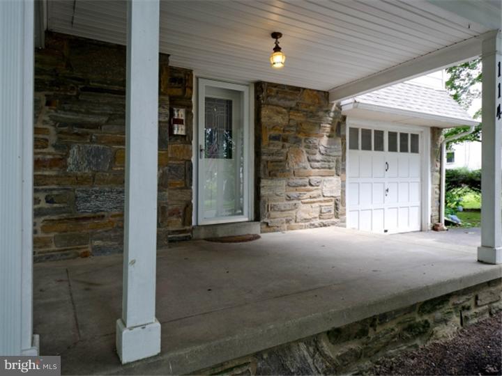 114 Forest Road Springfield, PA 19064 - Photo 20 of 23 Porch