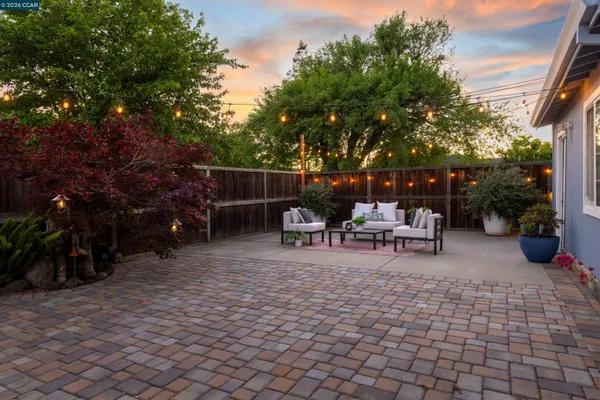 $698,000 | 2140 5th Avenue, Concord, CA 94518