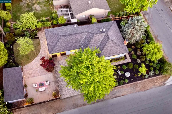 $698,000 | 2140 5th Avenue, Concord, CA 94518