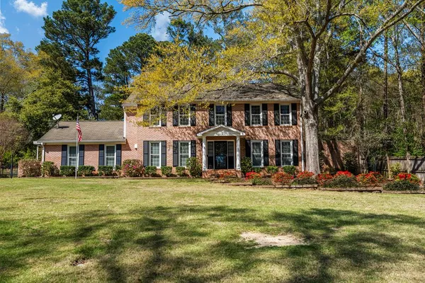 $395,000 | 5423 Holland Drive, Columbus, GA 31909