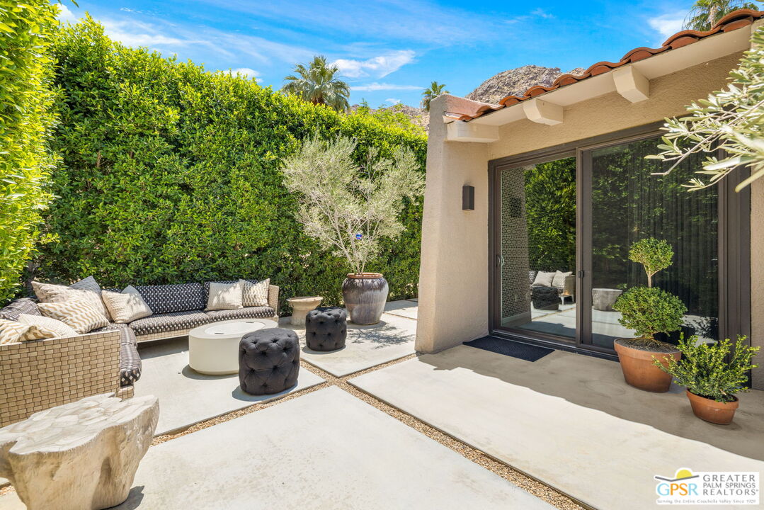 3708 Bogert Trail Palm Springs, CA 92264 - Photo 14 of 55