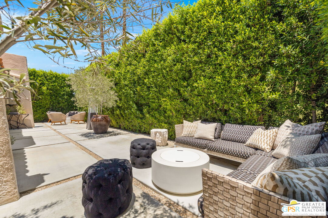 3708 Bogert Trail Palm Springs, CA 92264 - Photo 17 of 55