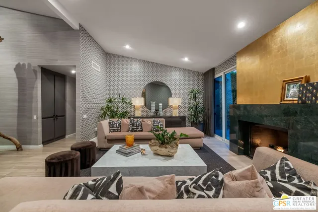 $1,295,000 | 3708 Bogert Trail, Palm Springs, CA 92264