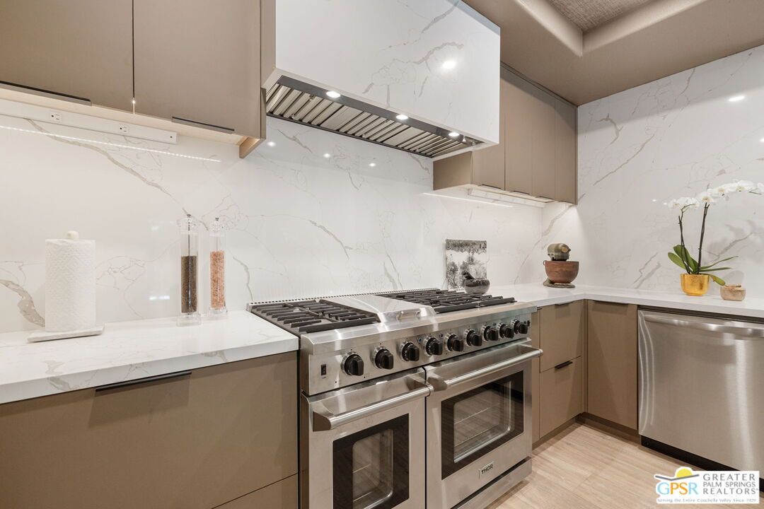 3708 Bogert Trail Palm Springs, CA 92264 - Photo 32 of 55