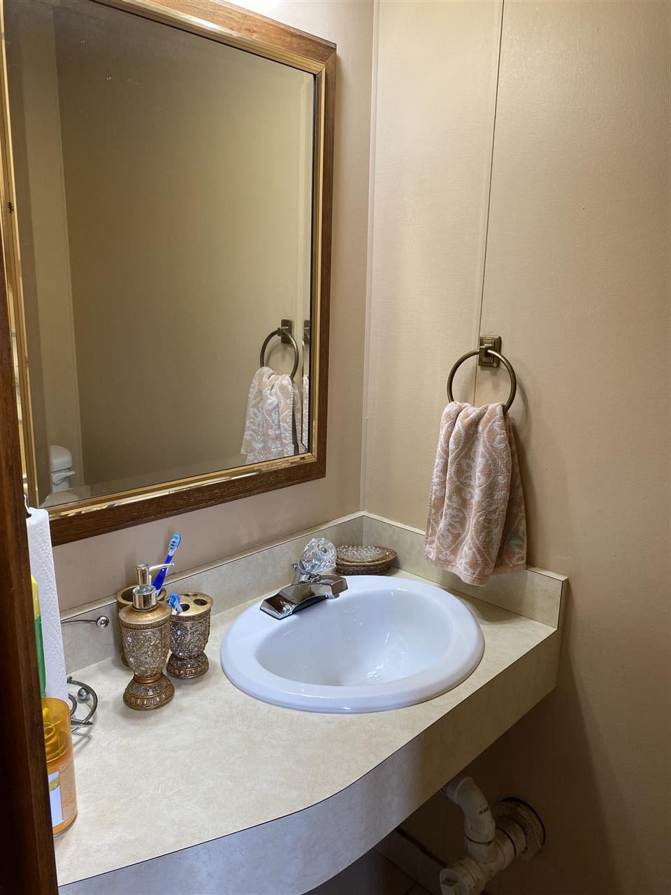 32005 Ruehle Avenue Warren, MI 48093 - Photo 34 of 34 50015853-33.JPG