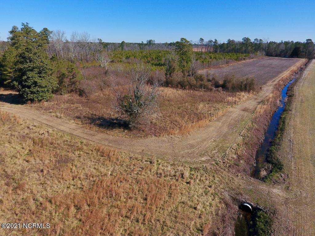 1390 Dover Fort Barnwell Road Dover, NC 28526 - Photo 32 of 39 32