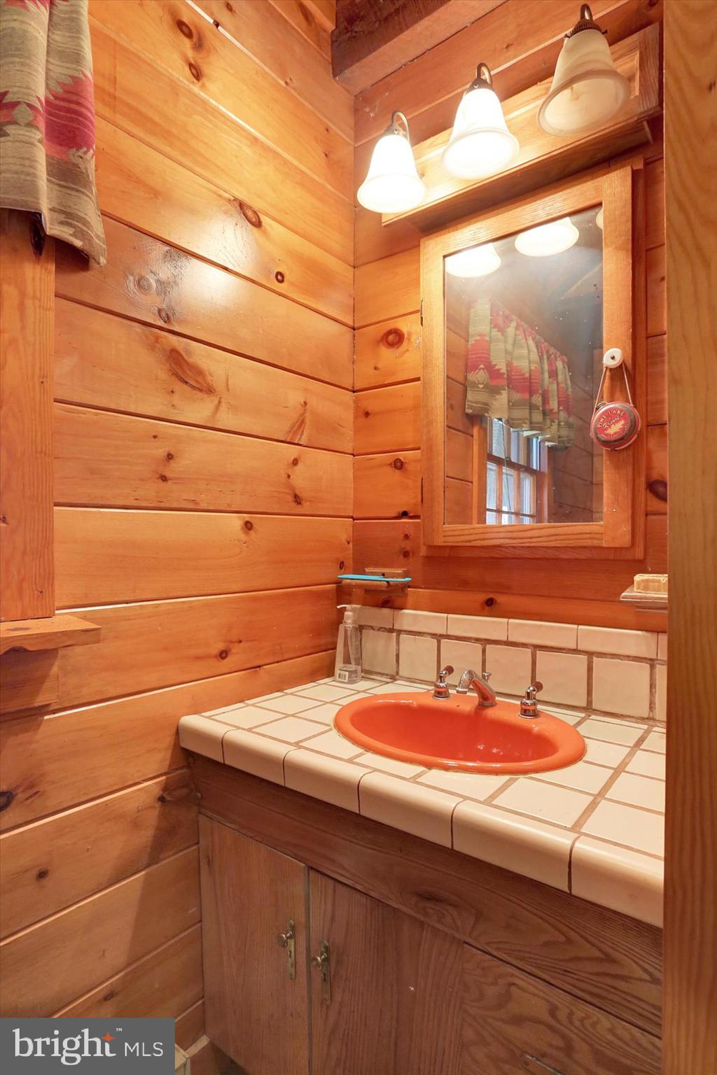 1895 Artemas Road Artemas, PA 17211 - Photo 19 of 48