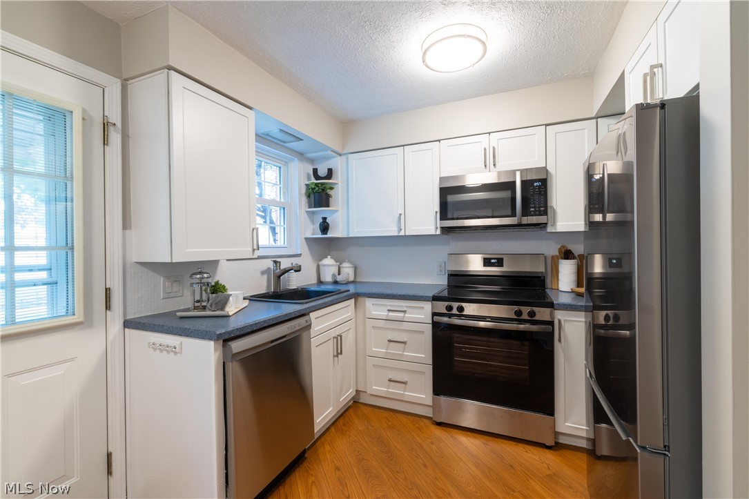 20199 Grannis Road Cleveland, OH 44126 - Photo 15 of 36 Gallery Image 15