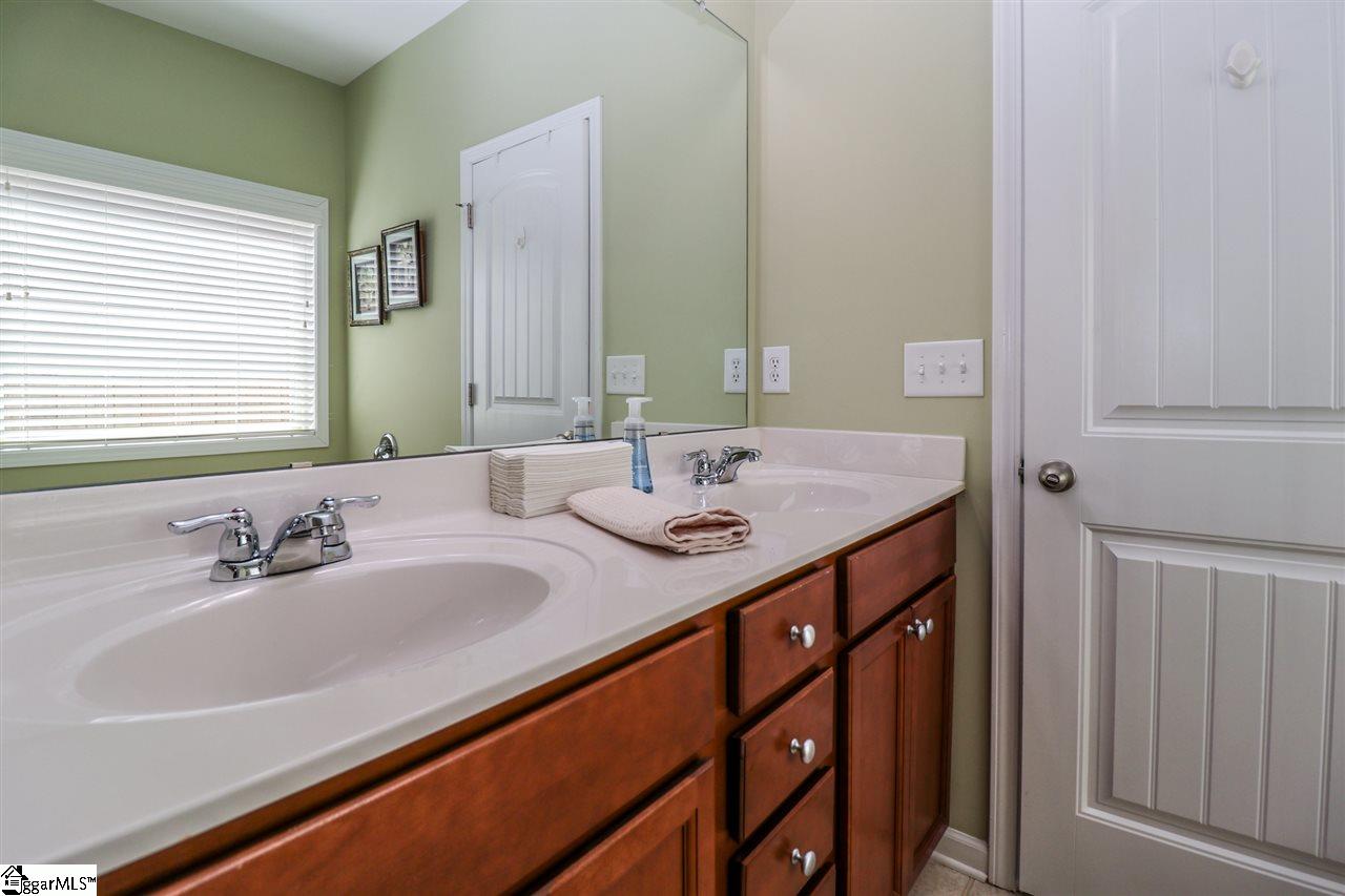 5 Shefleys Road Simpsonville, SC 29680 - Photo 21 of 34 Gallery Image 21