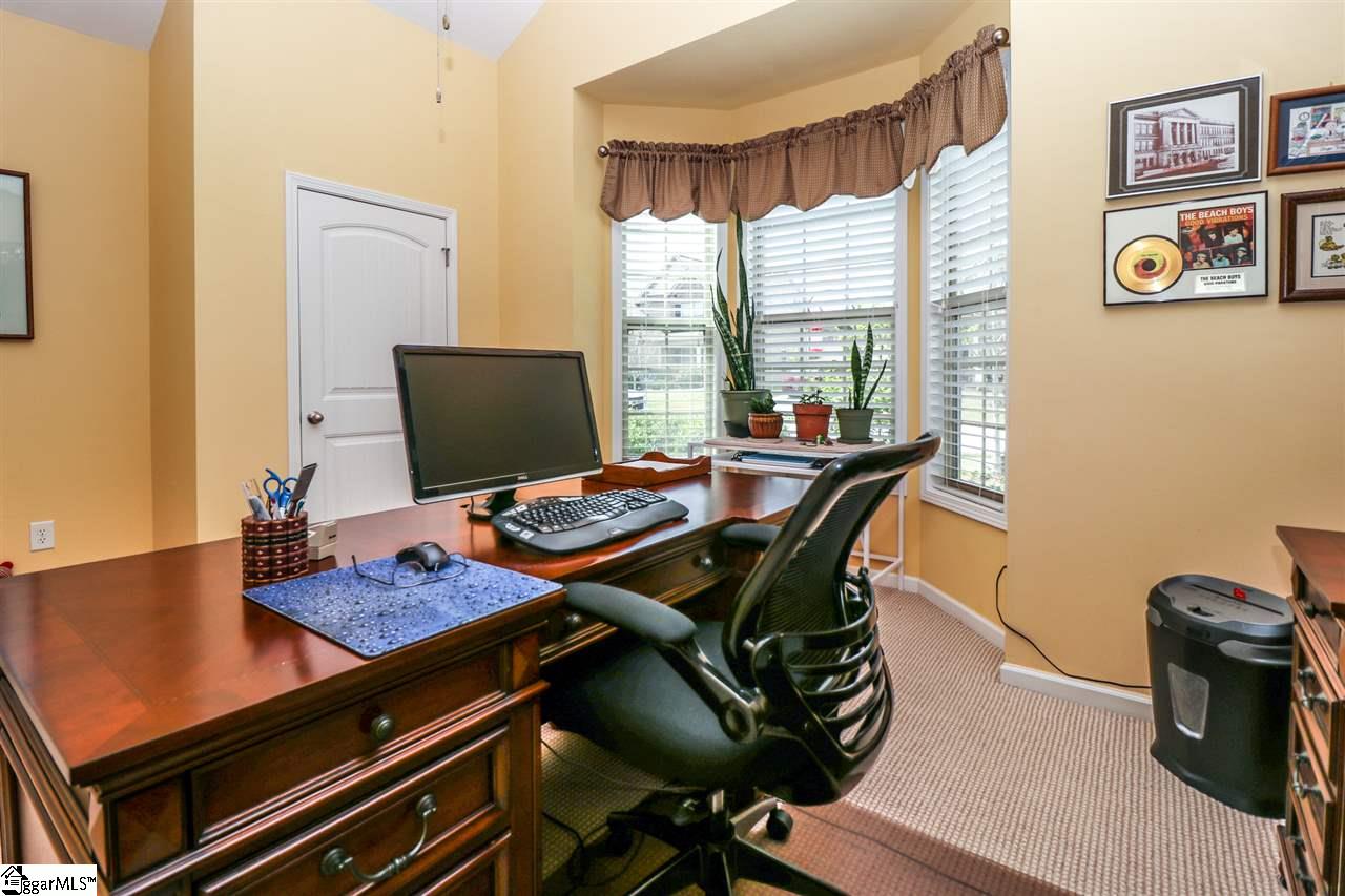 5 Shefleys Road Simpsonville, SC 29680 - Photo 4 of 34 Gallery Image 4
