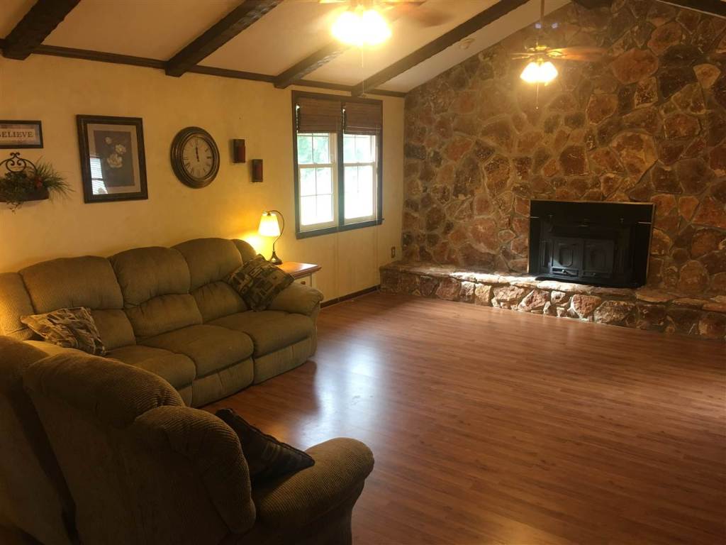 202 Greenland Road Anderson, SC 29626 - Photo 4 of 28 Gallery Image 4