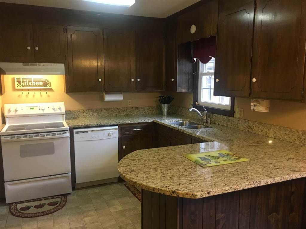 202 Greenland Road Anderson, SC 29626 - Photo 9 of 28 Gallery Image 9