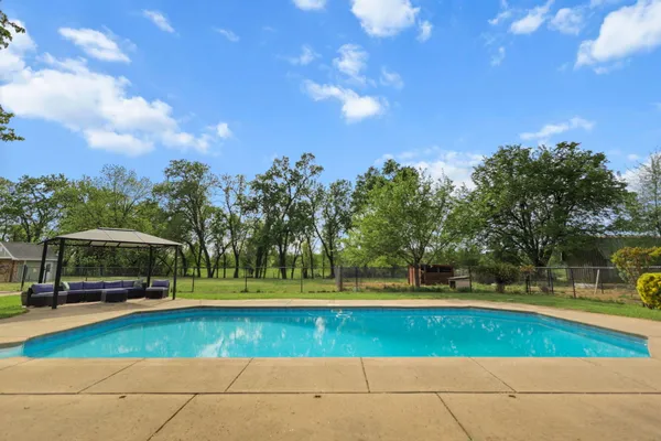 $699,900 | 4750 Pheasant Drive, Anderson, CA 96007