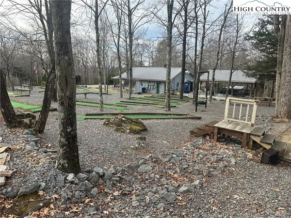 a sign that is on the side of the road