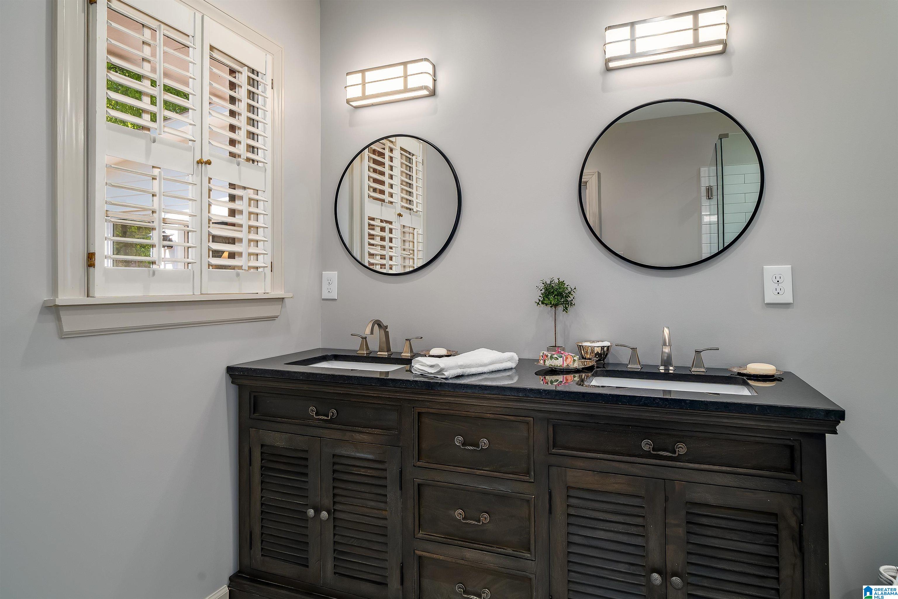 3636 Woodvale Road Birmingham, AL 35223 - Photo 26 of 43