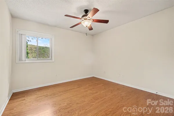 $189,900 | 140 Lake Concord Road Northeast, Unit D3, Concord, NC 28025