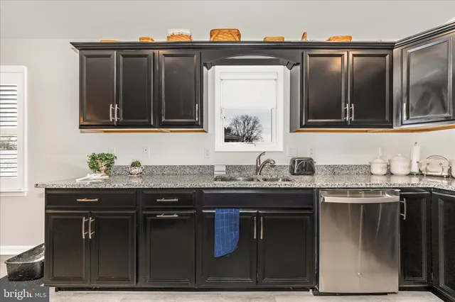 $434,900 | 13412 Marquise Drive, Hagerstown, MD 21742