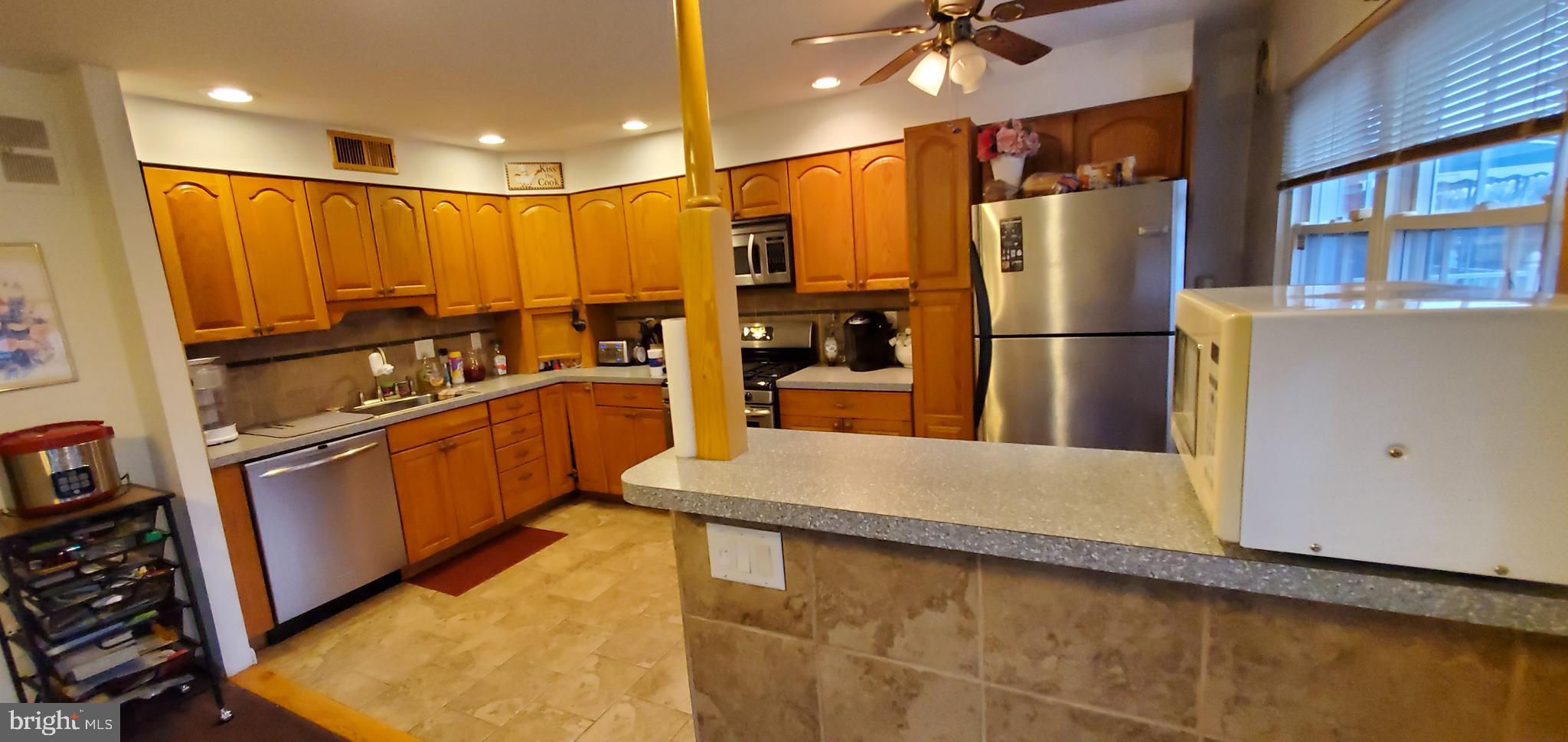 3469 Brookview Road Philadelphia, PA 19154 - Photo 11 of 33 Gallery Image 11
