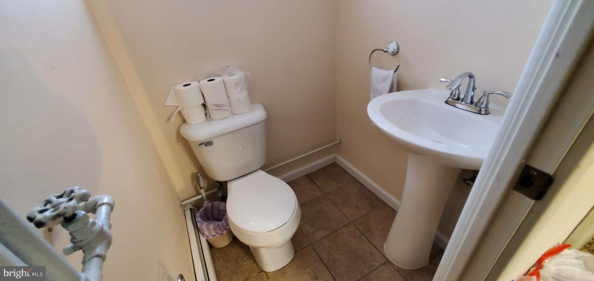 3469 Brookview Road Philadelphia, PA 19154 - Photo 23 of 33 Gallery Image 23