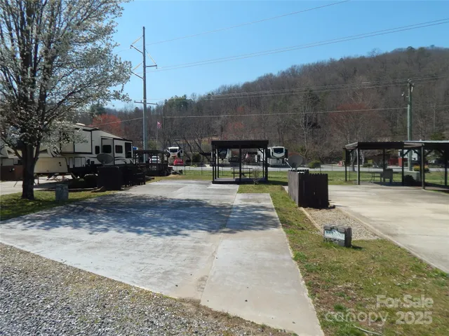 $40,000 | 50 Timberleaf Drive, Unit 8, Sylva, NC 28779