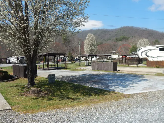 $40,000 | 50 Timberleaf Drive, Unit 8, Sylva, NC 28779