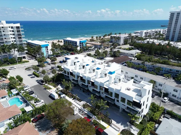 $14,000 | 3222 Northeast 7th Street, Unit 1, Pompano Beach, FL 33062