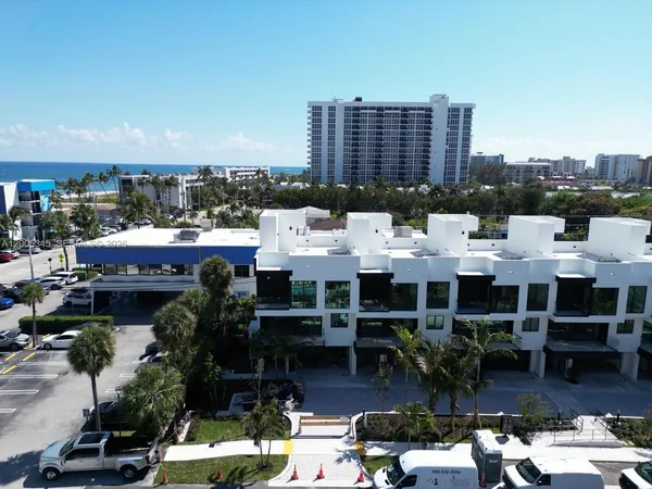 $14,000 | 3222 Northeast 7th Street, Unit 1, Pompano Beach, FL 33062