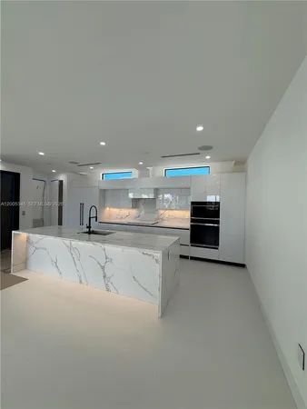 $14,000 | 3222 Northeast 7th Street, Unit 1, Pompano Beach, FL 33062