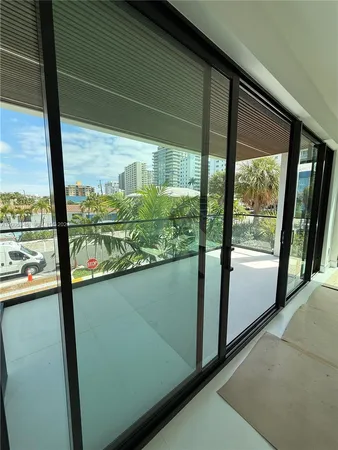 $14,000 | 3222 Northeast 7th Street, Unit 1, Pompano Beach, FL 33062