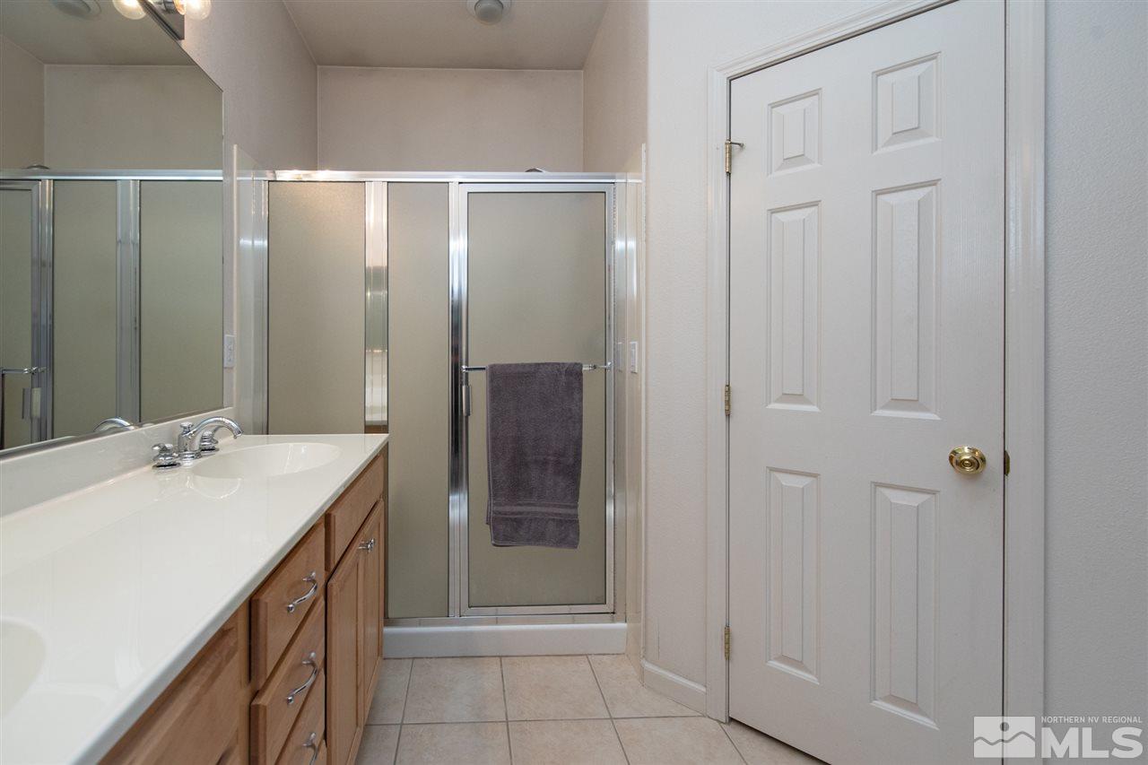 10406 Chadwell Drive Reno, NV 89521 - Photo 8 of 12 Photo 8