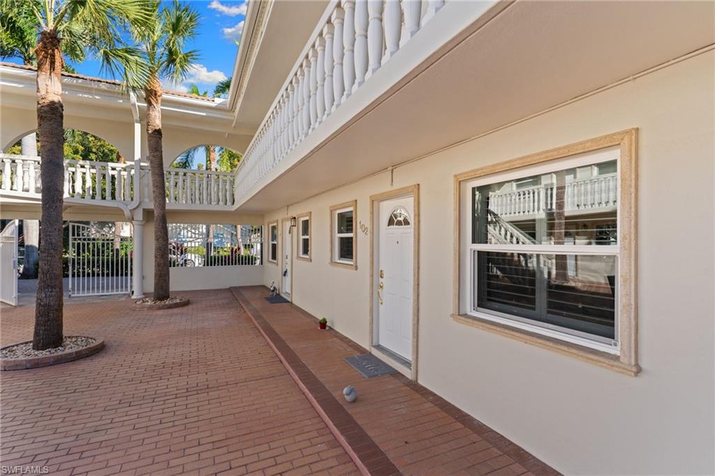 980 7th Avenue South, Unit 102 Naples, FL 34102 - Photo 40 of 41