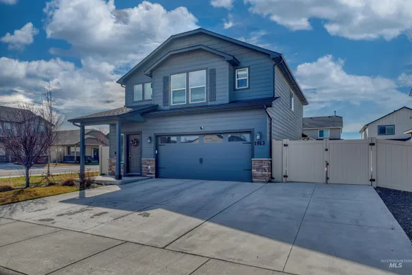 $424,900 | 1913 East Cave Falls Street, Unit ASHTON, Kuna, ID 83634
