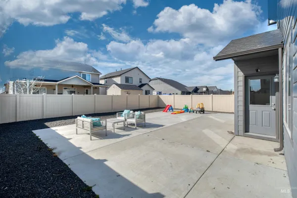 $424,900 | 1913 East Cave Falls Street, Unit ASHTON, Kuna, ID 83634