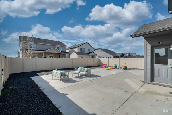 $424,900 | 1913 East Cave Falls Street, Unit ASHTON, Kuna, ID 83634