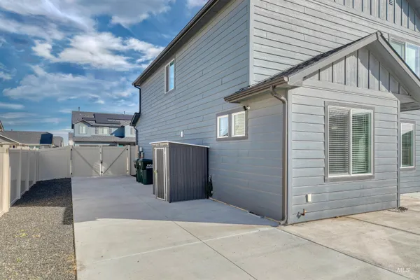 $424,900 | 1913 East Cave Falls Street, Unit ASHTON, Kuna, ID 83634