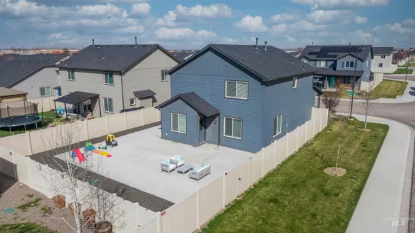$424,900 | 1913 East Cave Falls Street, Unit ASHTON, Kuna, ID 83634