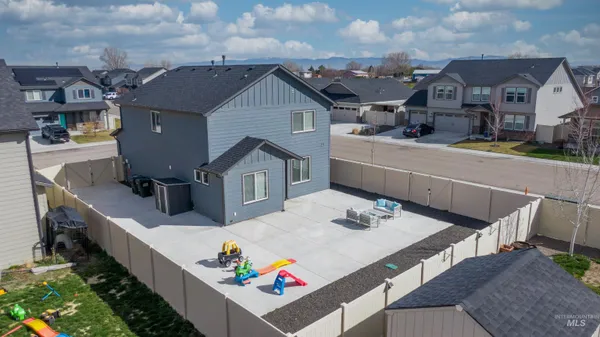 $424,900 | 1913 East Cave Falls Street, Unit ASHTON, Kuna, ID 83634