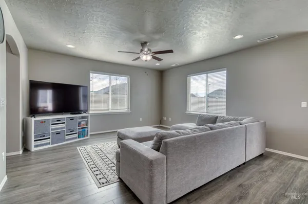 $424,900 | 1913 East Cave Falls Street, Unit ASHTON, Kuna, ID 83634