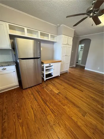 $1,800 | 408 Severn Avenue, Unit B, Metairie, LA 70001