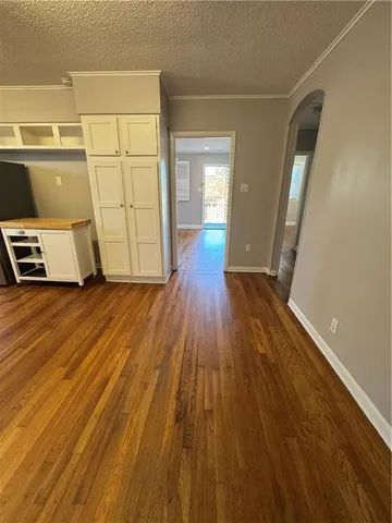 $1,800 | 408 Severn Avenue, Unit B, Metairie, LA 70001