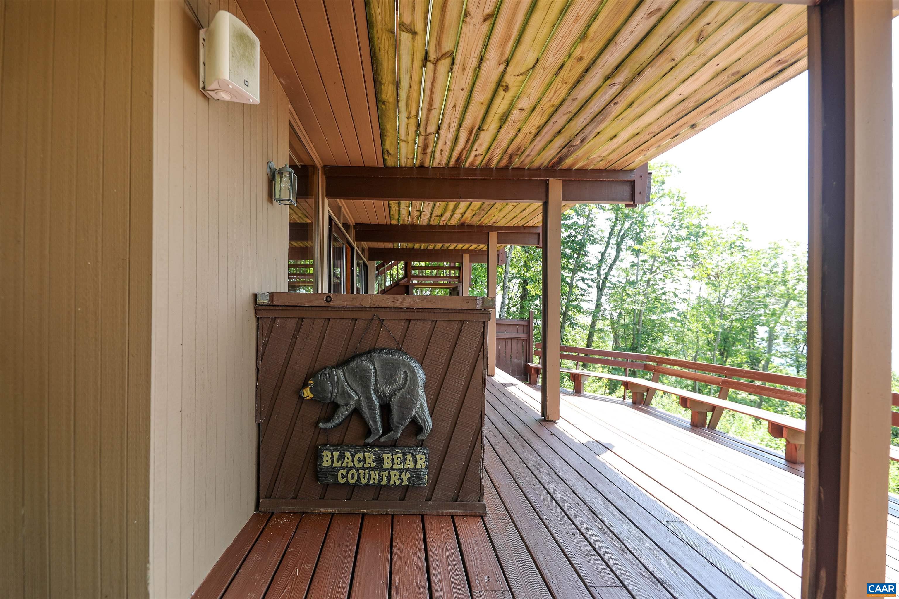 383 Cedar Drive Wintergreen, VA 22967 - Photo 38 of 47 a view of entryway with wooden floor